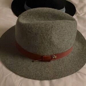 Scott and Soda hat - never worn